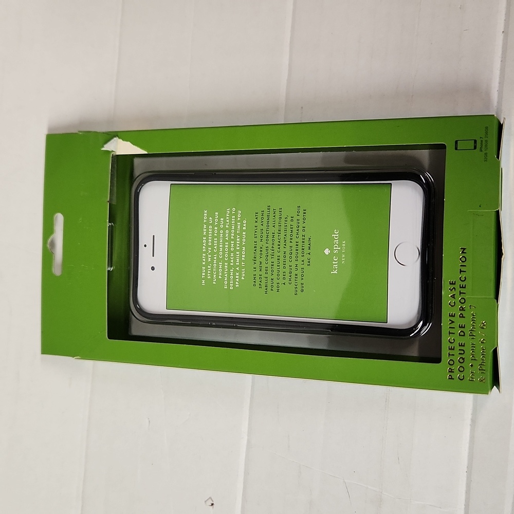 New in box, Kate Spade New York f/ IPhone 7 & IPhone 6 Protective Case